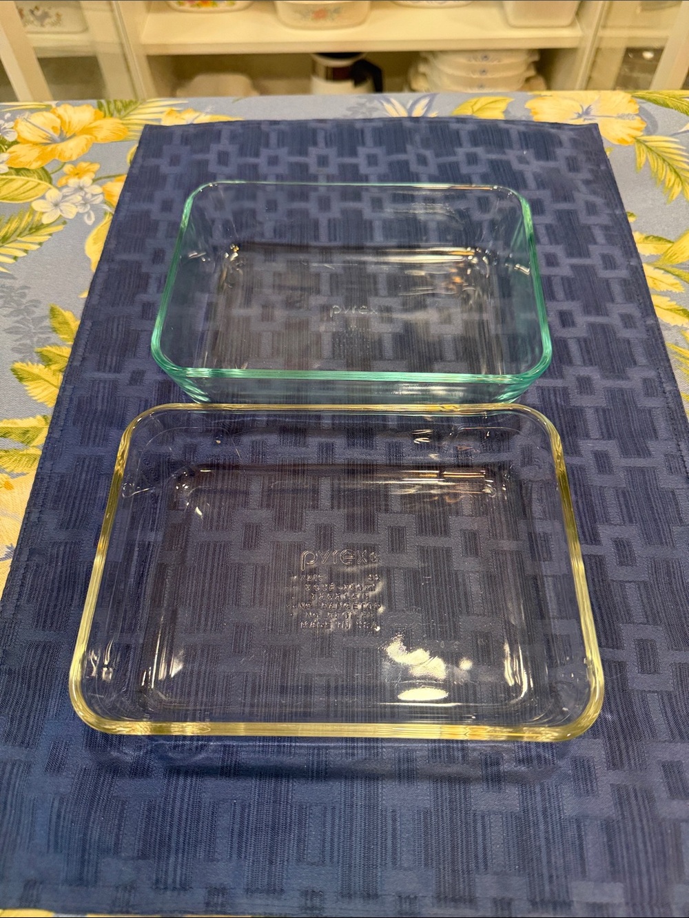Pyrex Clear and Light Green Rectangular Glass Baking Dishes set of two 3 cup